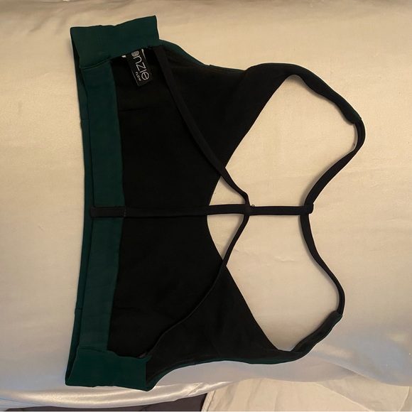 Onzie size small/medium Flow Mesh Insert High Rise Legging pant and bralette top - Picture 10 of 11